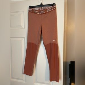 Nike Pro leggings